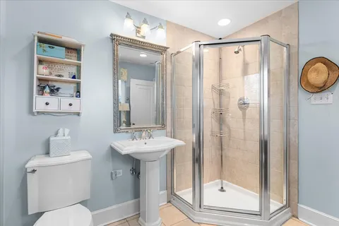 $1,960,000 | 490 College Road, Lake Forest, IL 60045