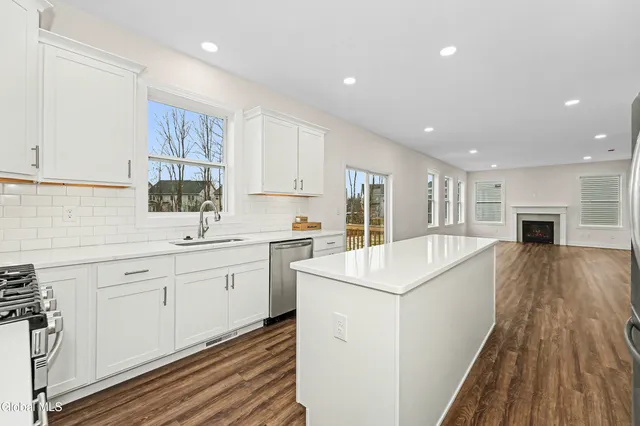 $729,980 | 26 Tamarack Street, Ballston, NY 12019