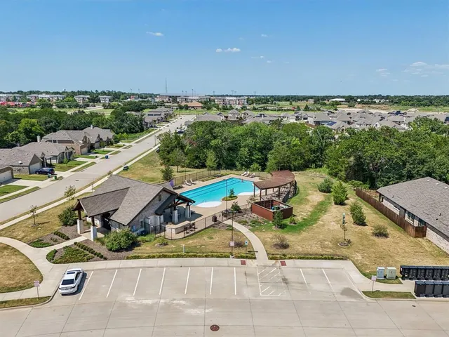 $325,000 | 677 Coleman Street, Aubrey, TX 76227