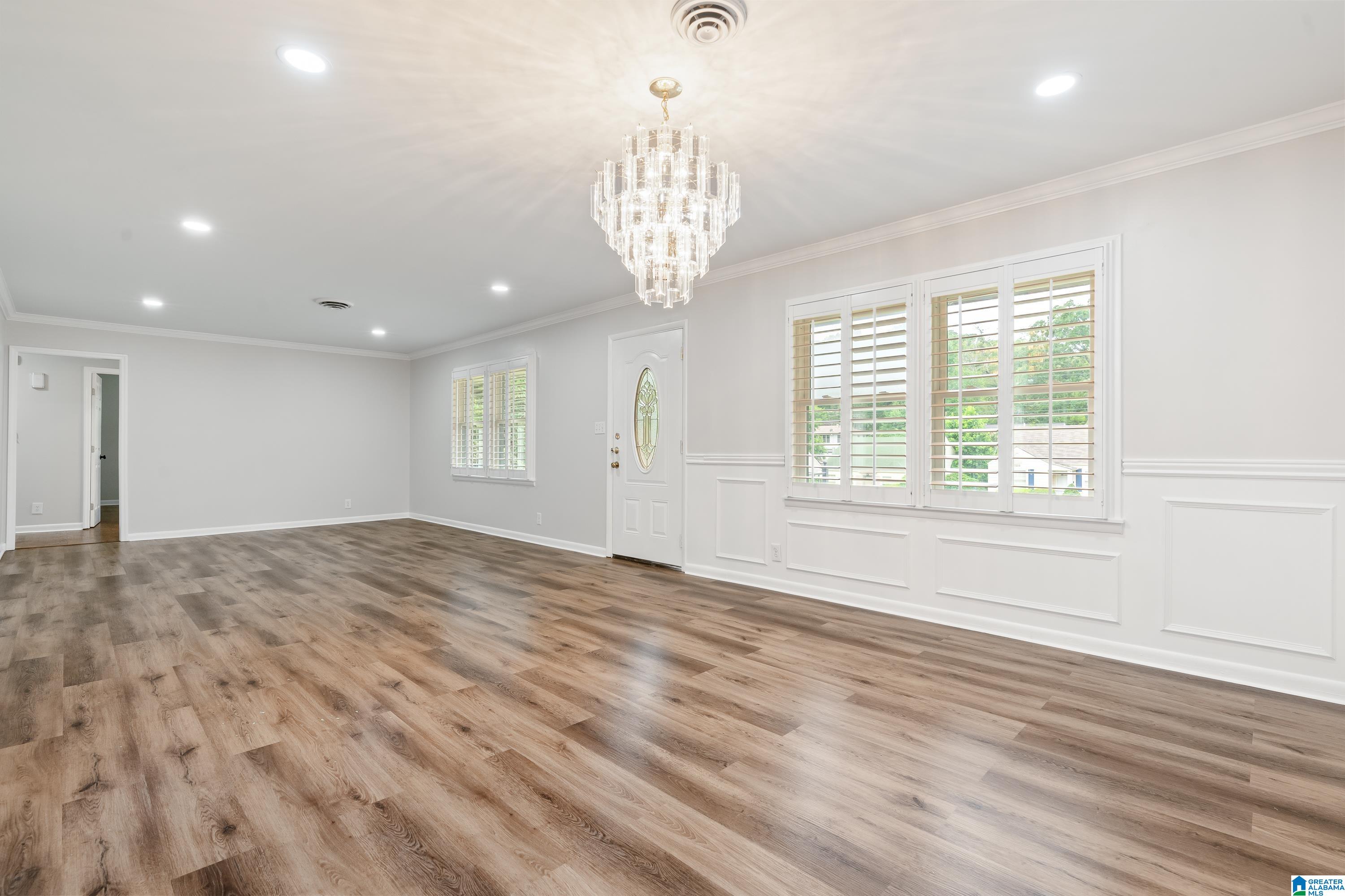 105 Woodland Road Bessemer, AL 35020 - Photo 8 of 38