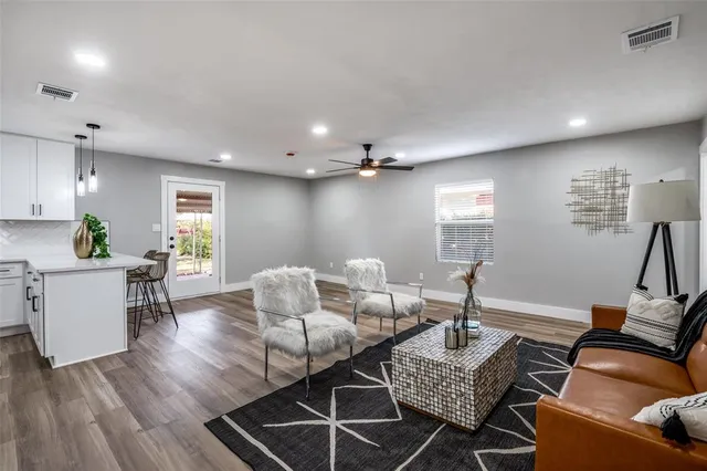 $398,000 | 13421 Glenside Drive, Farmers Branch, TX 75234