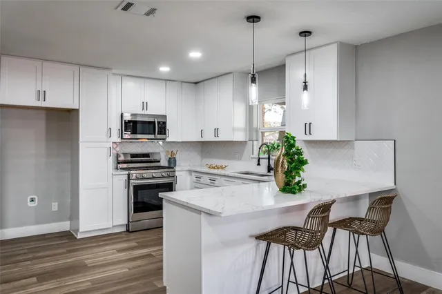 $390,000 | 13421 Glenside Drive, Farmers Branch, TX 75234