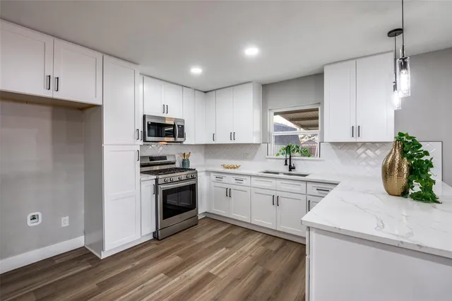 $390,000 | 13421 Glenside Drive, Farmers Branch, TX 75234