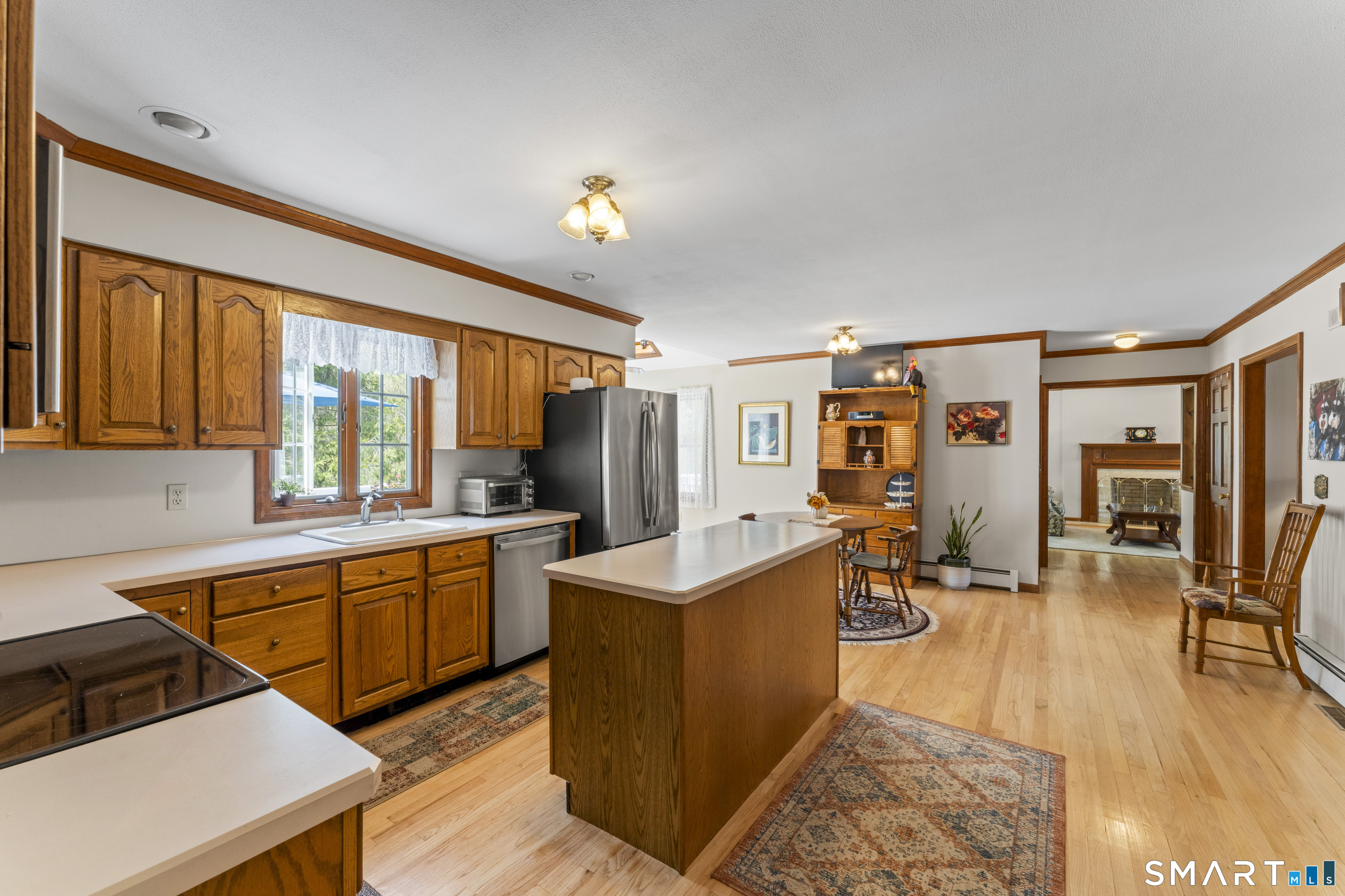 45 Michael Lane Naugatuck, CT 06770 - Photo 12 of 40