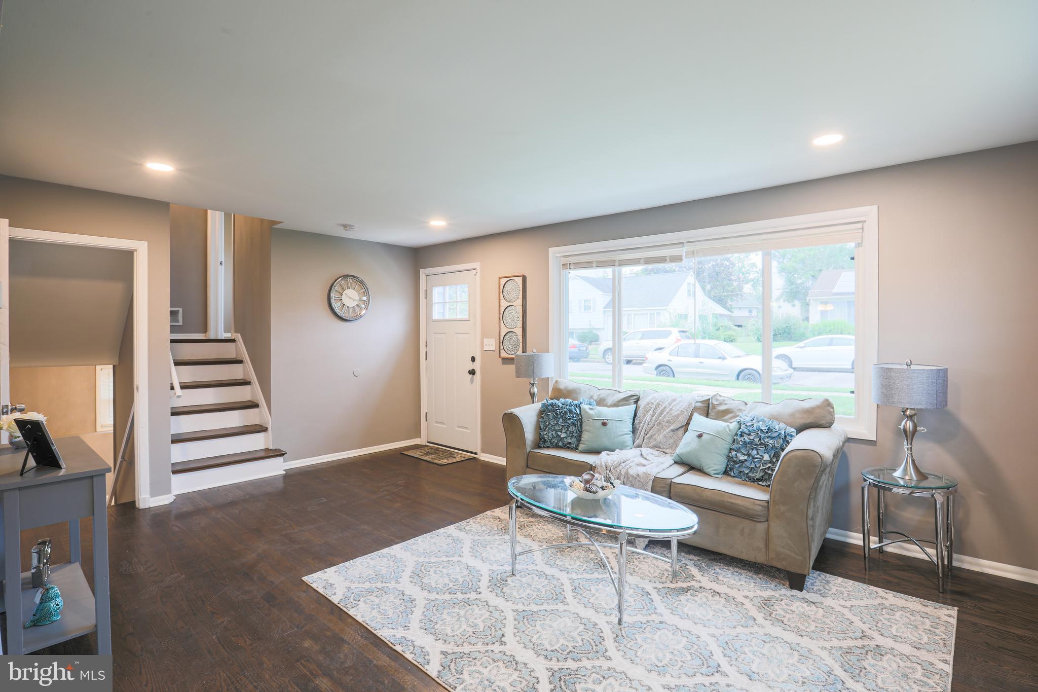 1809 Wentworth Road Baltimore, MD 21234 - Photo 5 of 19