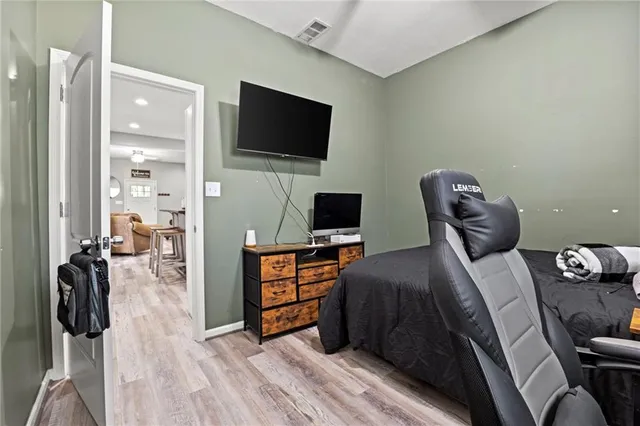 $280,000 | 427 Allcutt Avenue, Bonner Springs, KS 66012