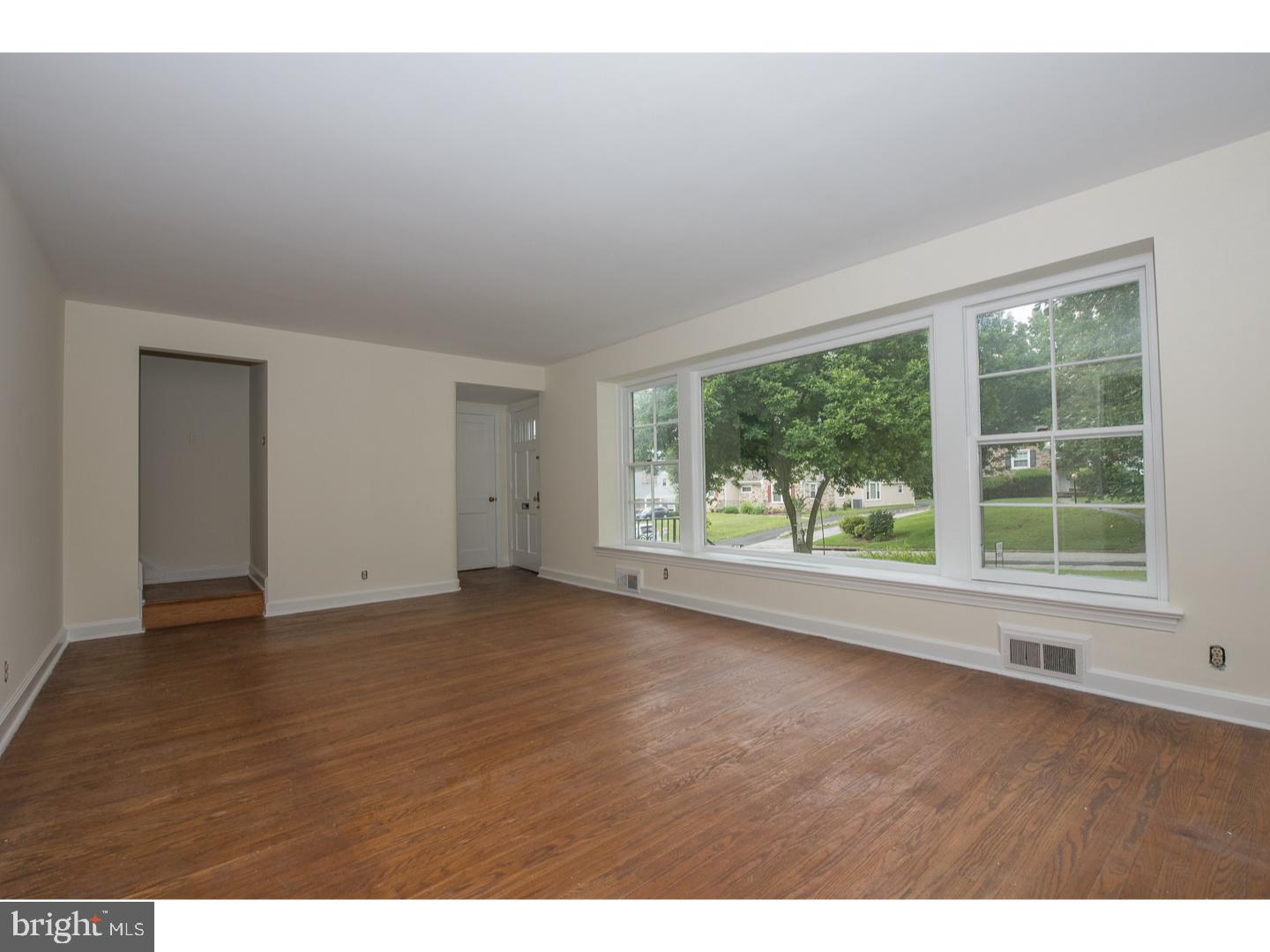 1025 Nicholson Road Wynnewood, PA 19096 - Photo 5 of 24 Gallery Image 5