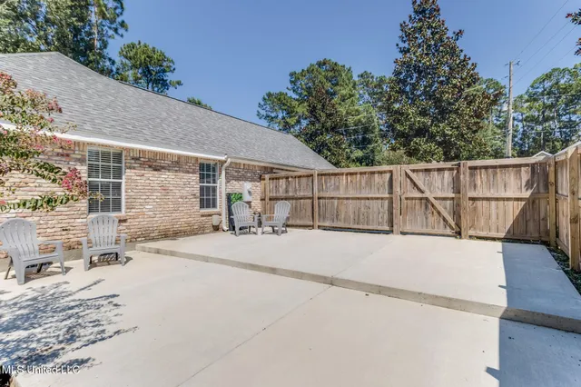 $379,000 | 9492 Op La Way, Diamondhead, MS 39525