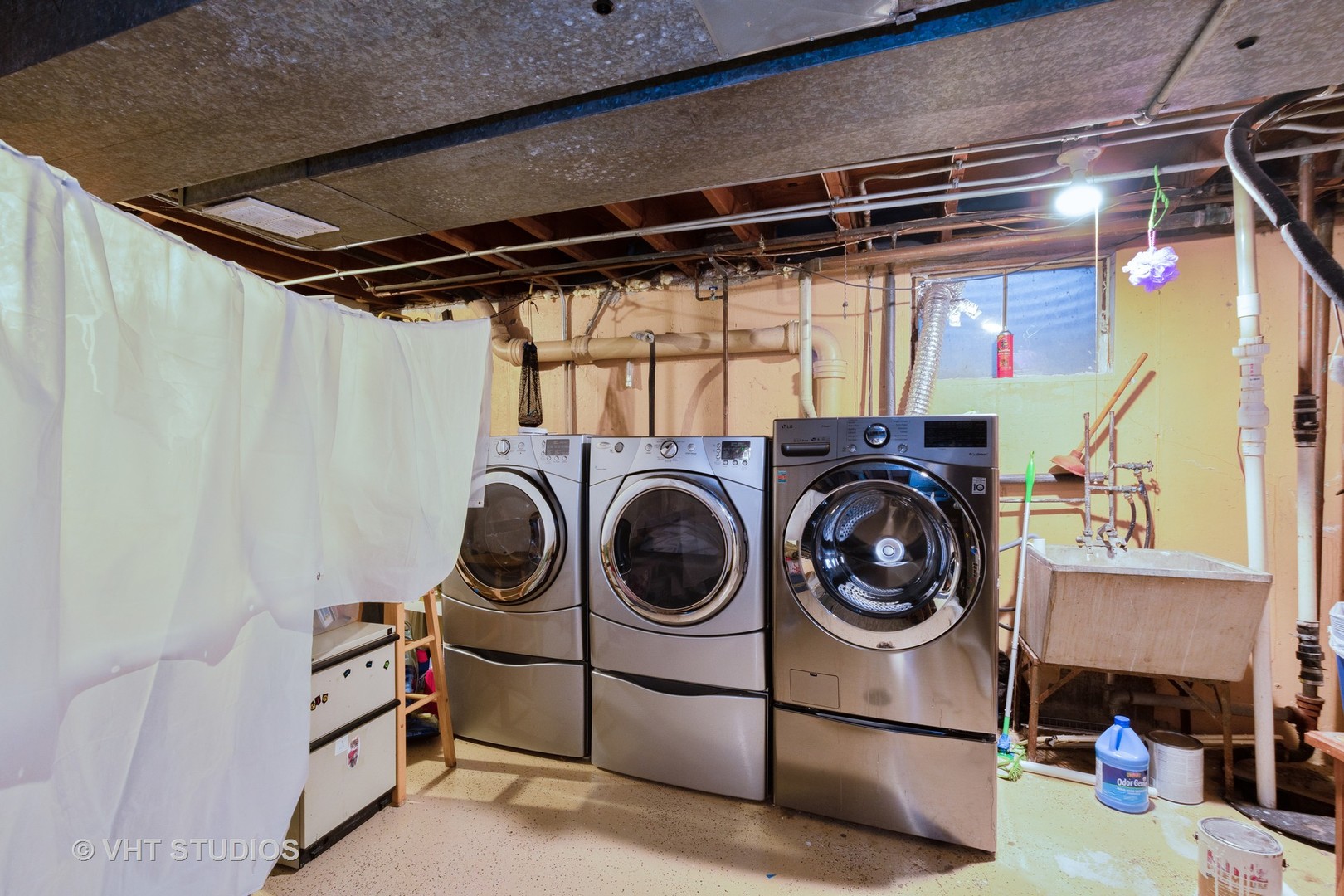 8826 Dee Road Des Plaines, IL 60016 - Photo 16 of 16 a utility room with dryer and washer