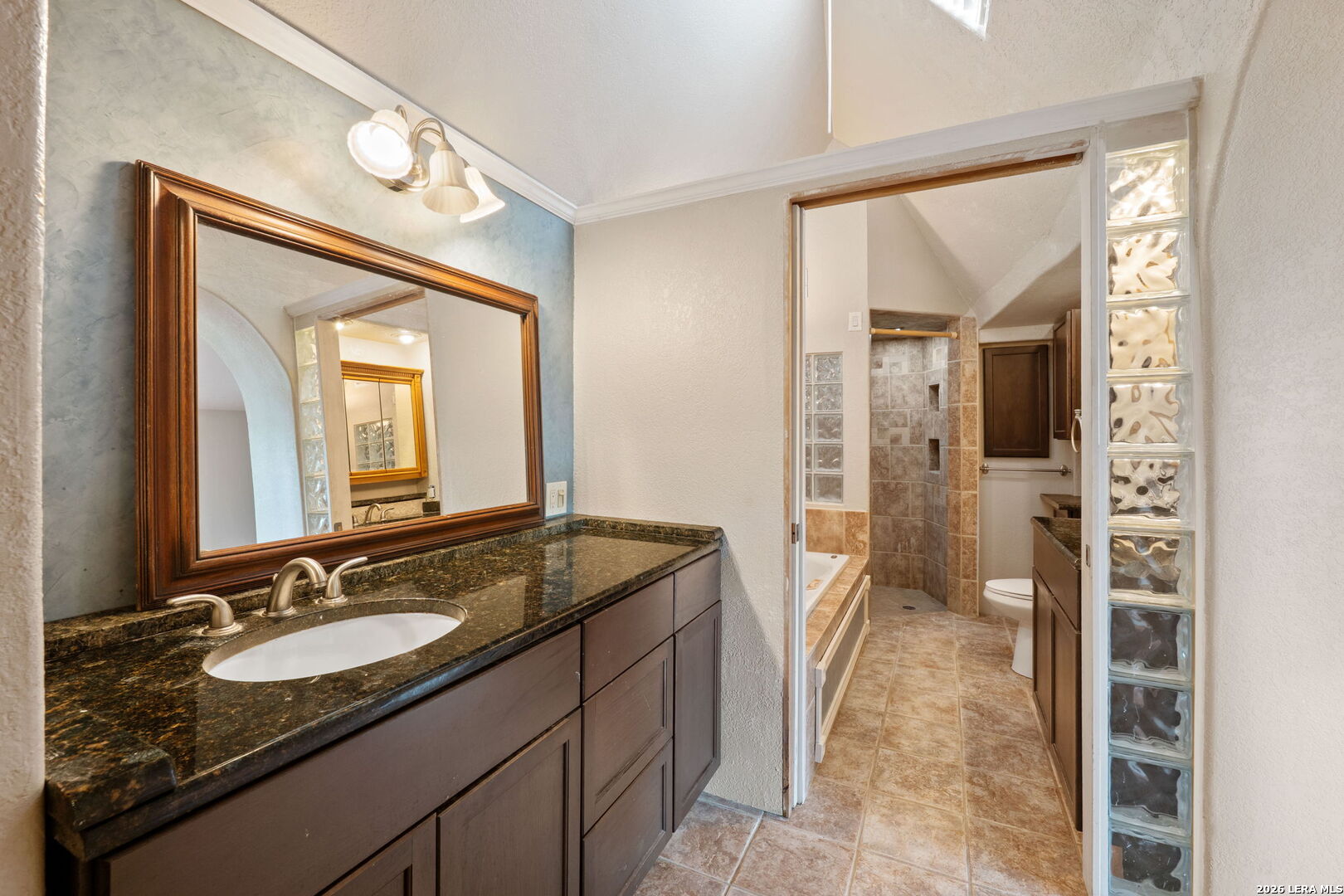 34 J Williams Road Boerne, TX 78006 - Photo 17 of 48