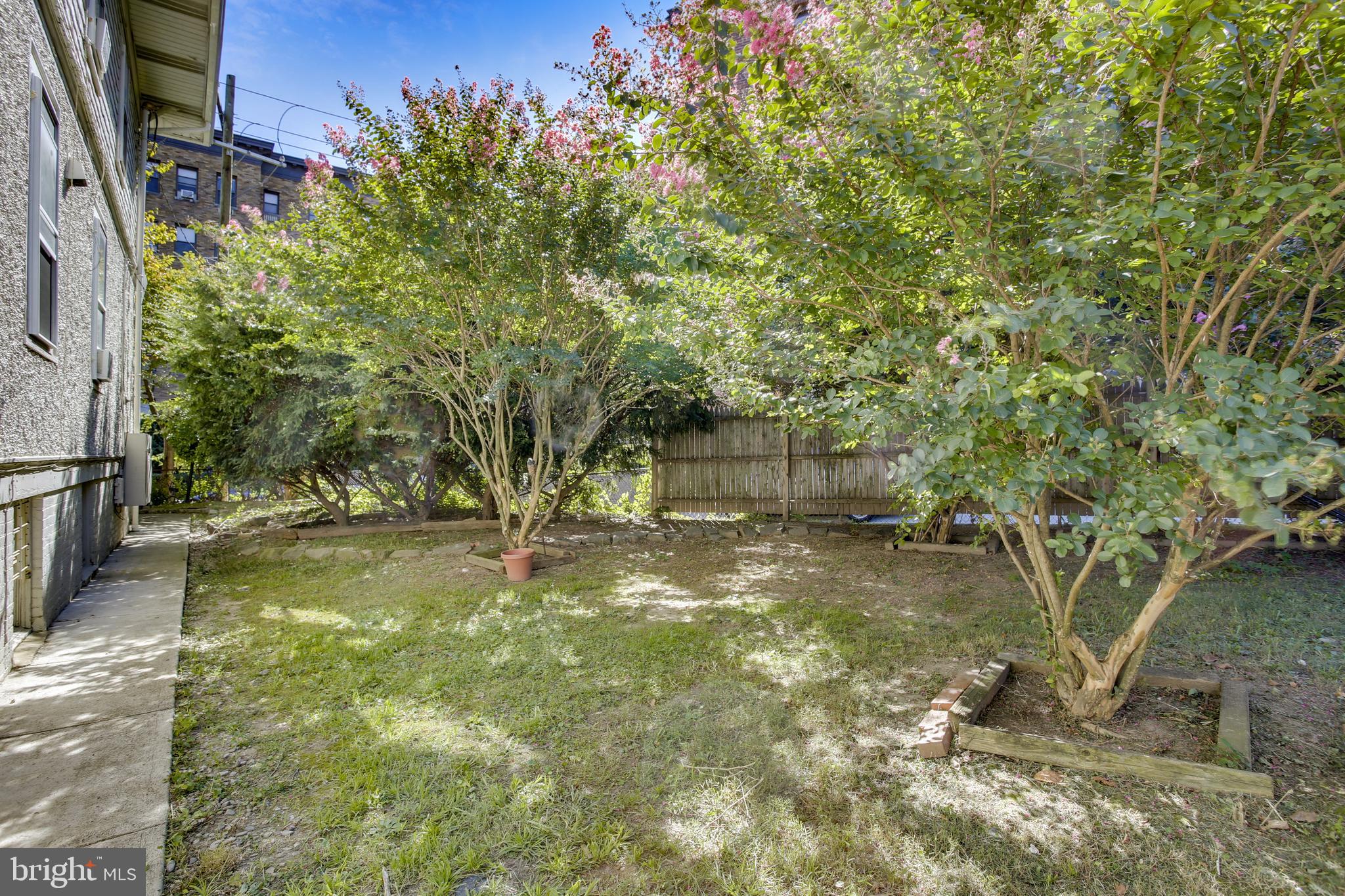 2753 Macomb Street Northwest Washington, DC 20008 - Photo 6 of 90