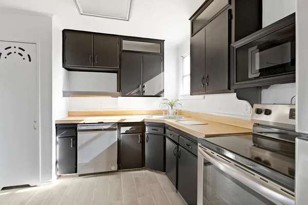 $1,850 | 10432 San Felipe Drive, Dallas, TX 75218