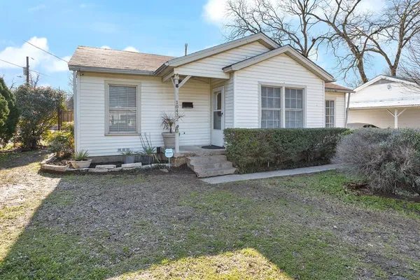 $1,850 | 10432 San Felipe Drive, Dallas, TX 75218