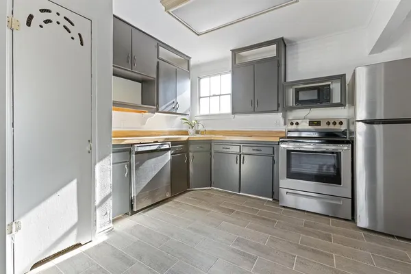 $1,850 | 10432 San Felipe Drive, Dallas, TX 75218