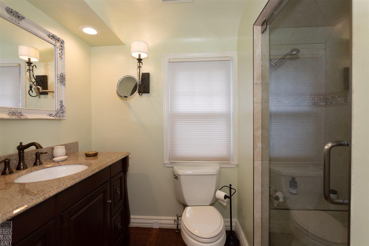651 Fisher Road Grosse Pointe, MI 48230 - Photo 15 of 25 31363580-14.JPG