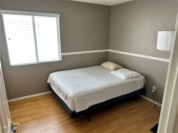 $2,600 | 1837 Vista Pointe Avenue, Henderson, NV 89012