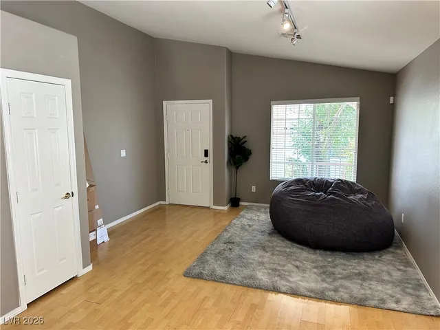 $2,800 | 1837 Vista Pointe Avenue, Henderson, NV 89012