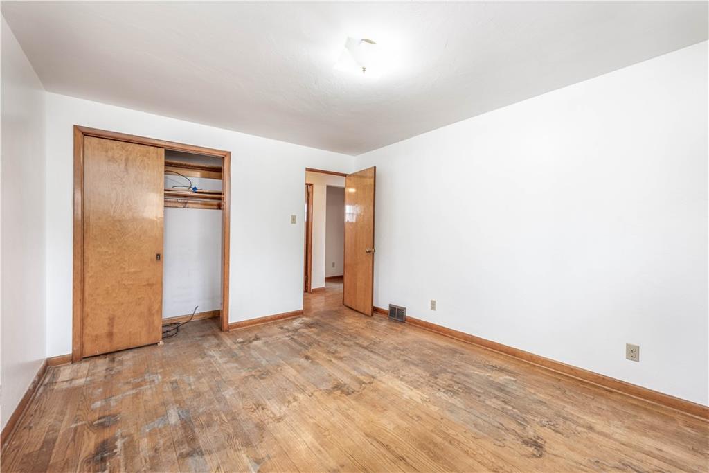 6576 Library Road South Park, PA 15129 - Photo 16 of 31 a view of an empty room