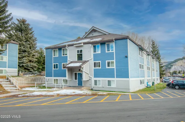 $515,000 | 851 West Beaver Creek Boulevard, Unit B15, Avon, CO 81620