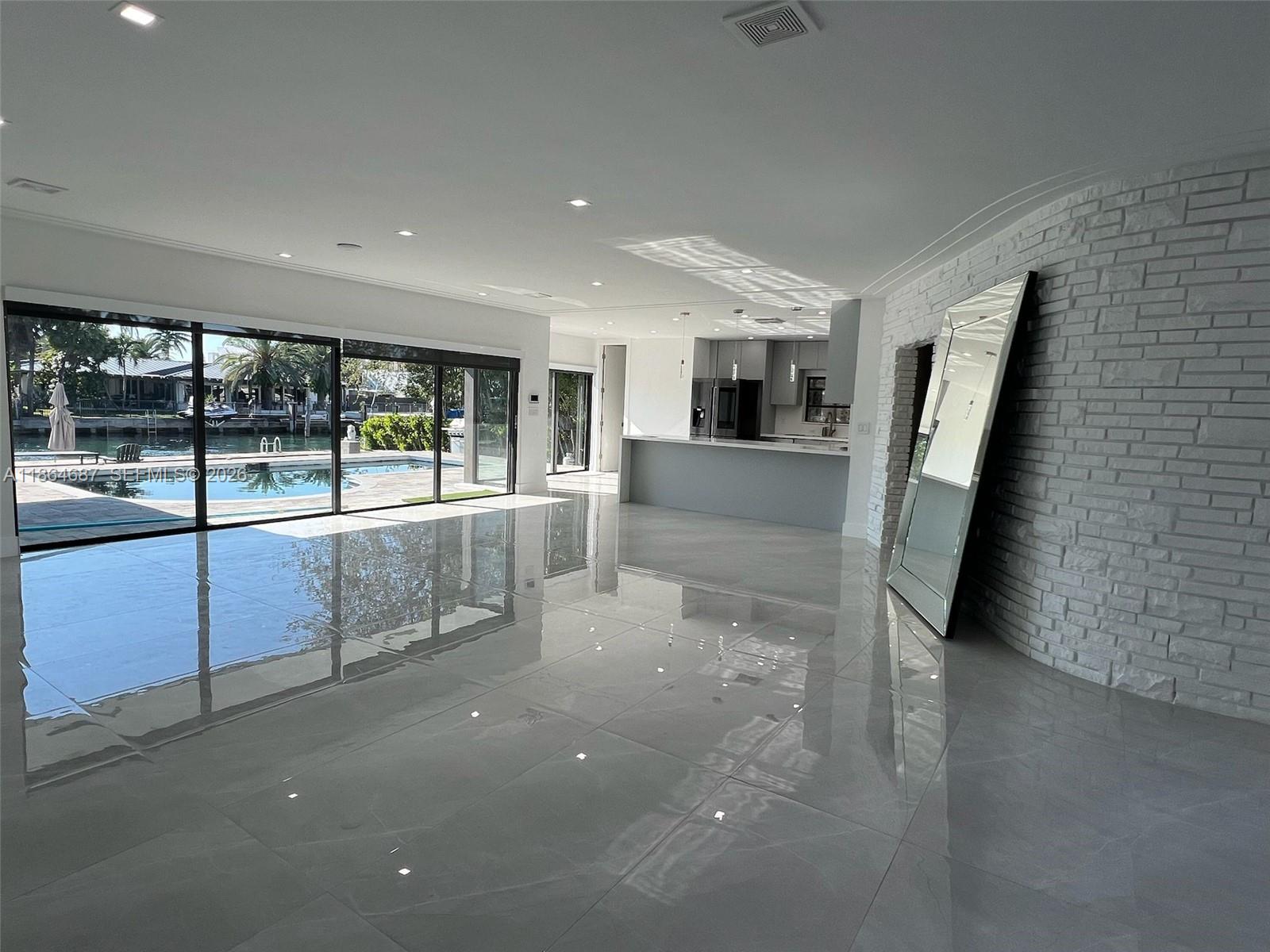 2062 Northeast 121st Road North Miami, FL 33181 - Photo 9 of 43