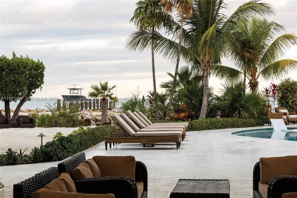 $33,500,000 | 57783 Morton Street, Marathon, FL 33050