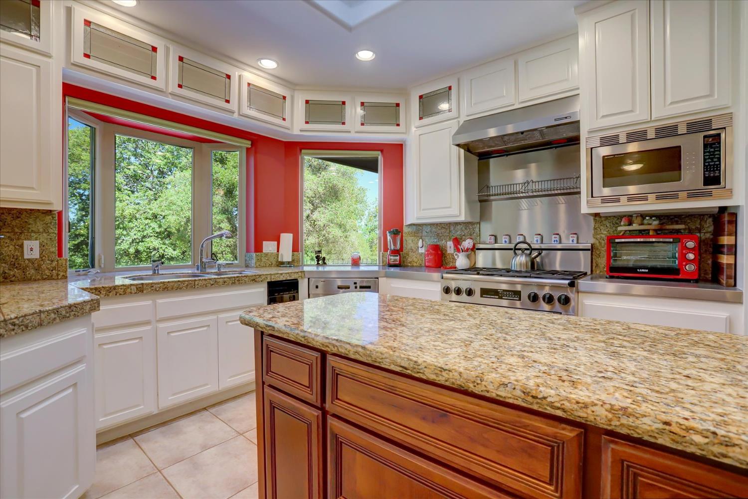 16875 Southridge Road Penn Valley, CA 95946 - Photo 19 of 89