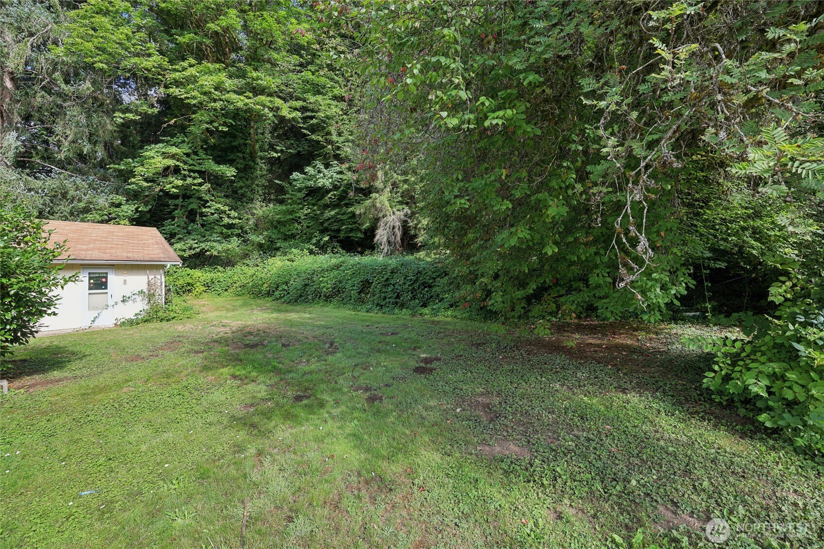 10544 Upper Preston Road Southeast Issaquah, WA 98027 - Photo 25 of 32