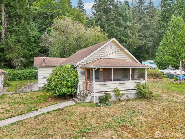 $700,000 | 10544 Upper Preston Road Southeast, Issaquah, WA 98027