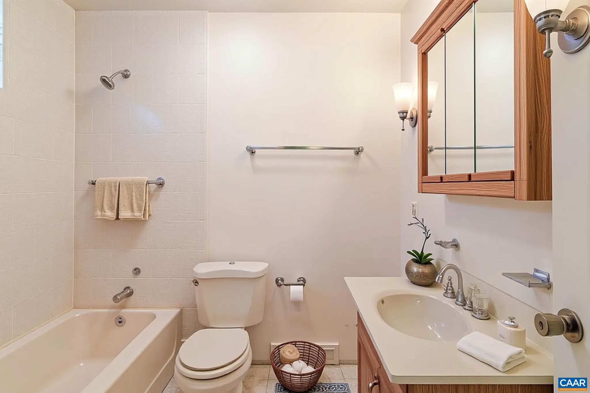 207 Surrey Road Charlottesville, VA 22901 - Photo 32 of 38 Virtually staged