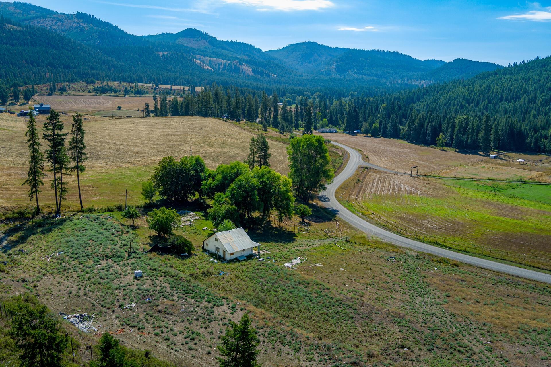 1949 Scott Road, Unit B Rice, WA 99167 - Photo 19 of 35
