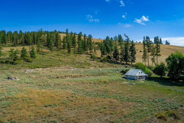 $295,000 | 1949 Scott Road, Unit B, Rice, WA 99167