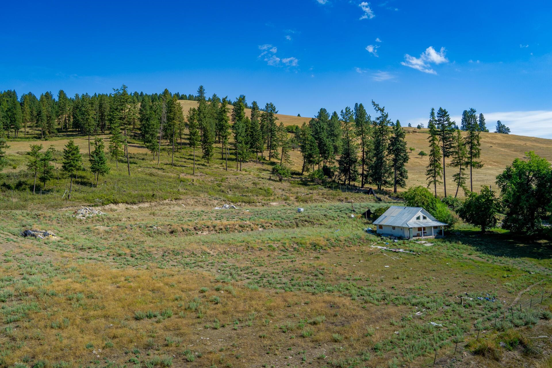 1949 Scott Road, Unit B Rice, WA 99167 - Photo 2 of 35