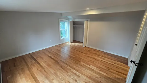 $3,000 | 15 Lafayette Terrace, Unit B, North Hampton, NH 03862