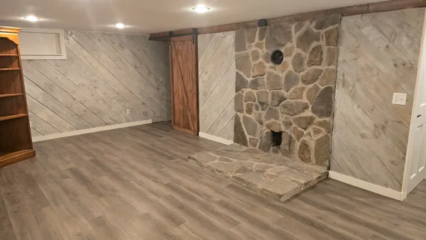 $3,000 | 15 Lafayette Terrace, Unit B, North Hampton, NH 03862