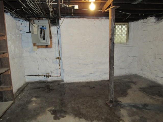 103 Memorial Street Dunbar, PA 15431 - Photo 15 of 18 a view of a door of the house