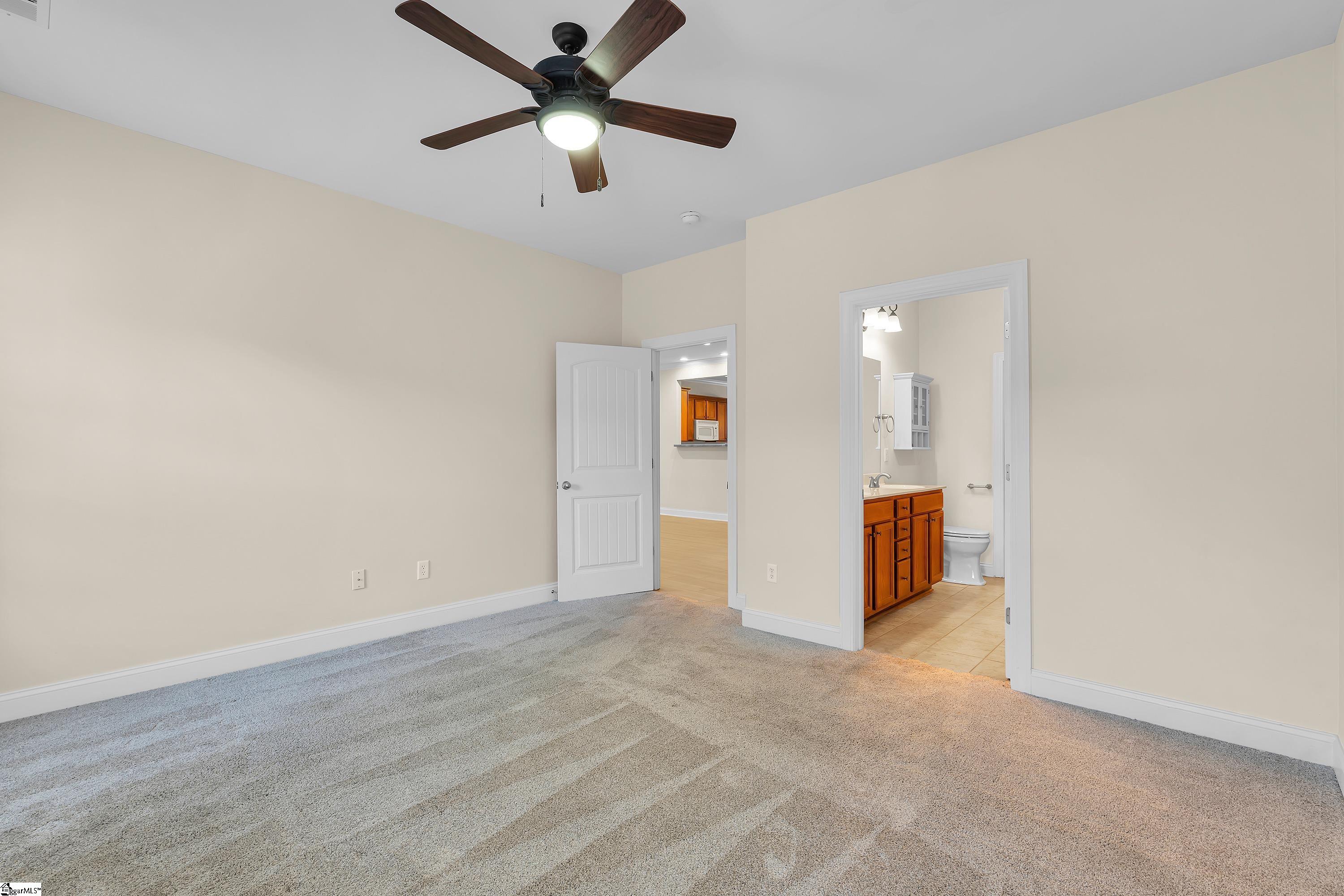 147 Trailside Lane Greenville, SC 29607 - Photo 14 of 32