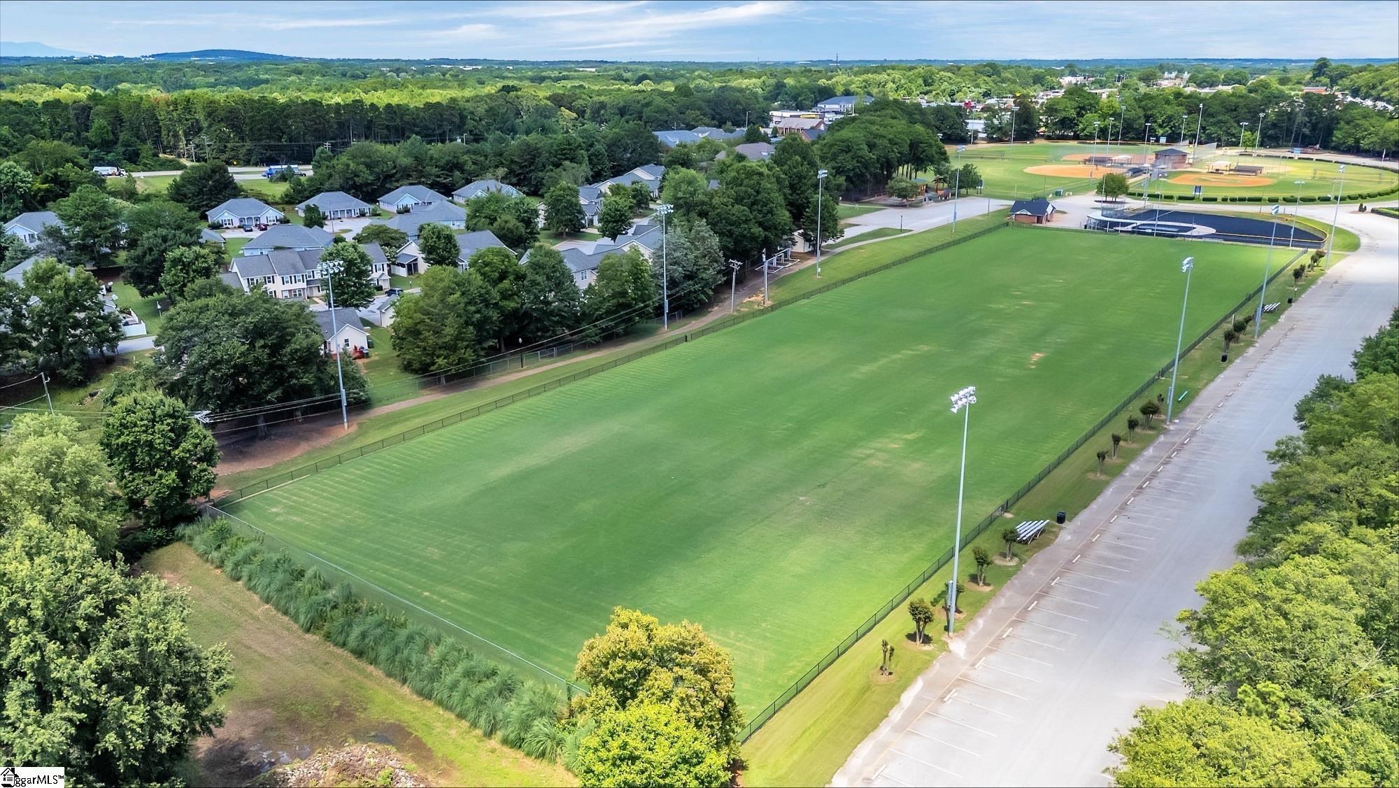 147 Trailside Lane Greenville, SC 29607 - Photo 26 of 32