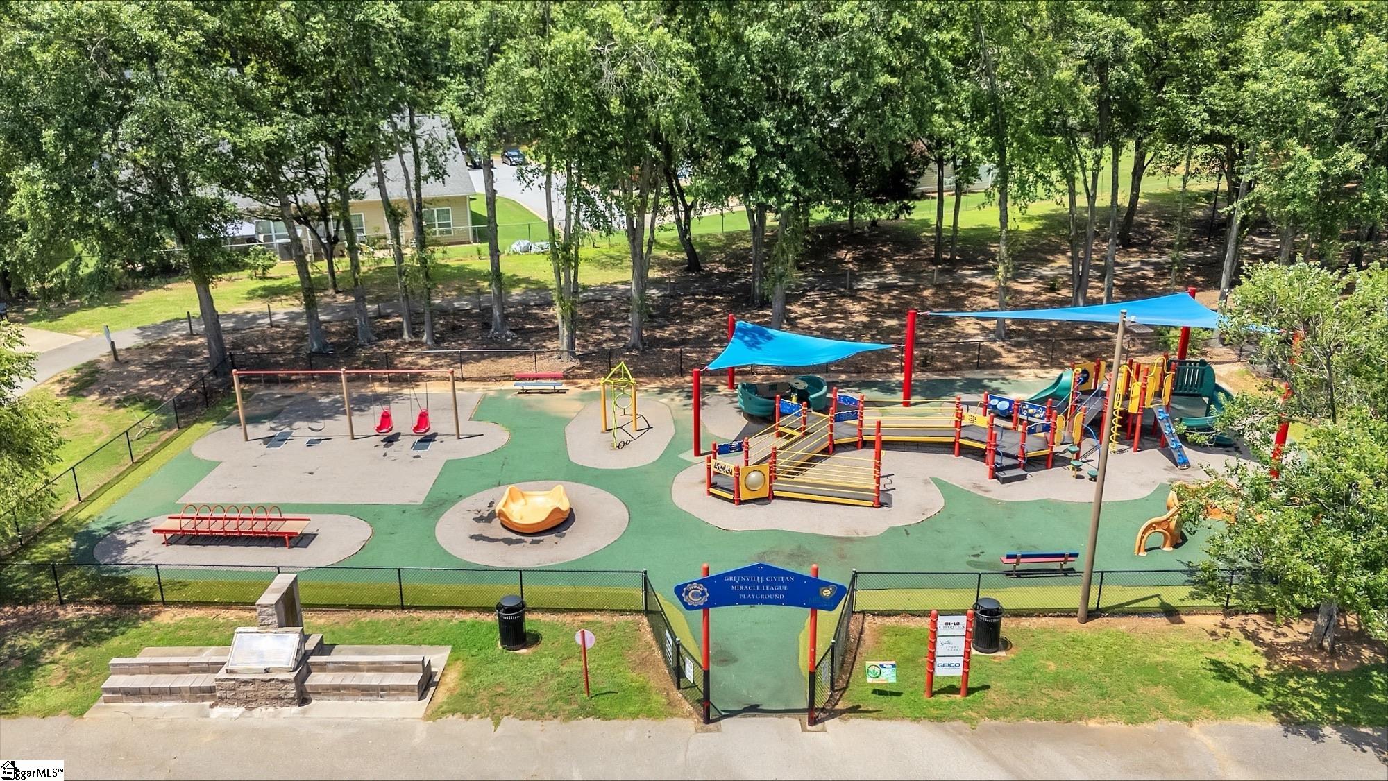 147 Trailside Lane Greenville, SC 29607 - Photo 29 of 32