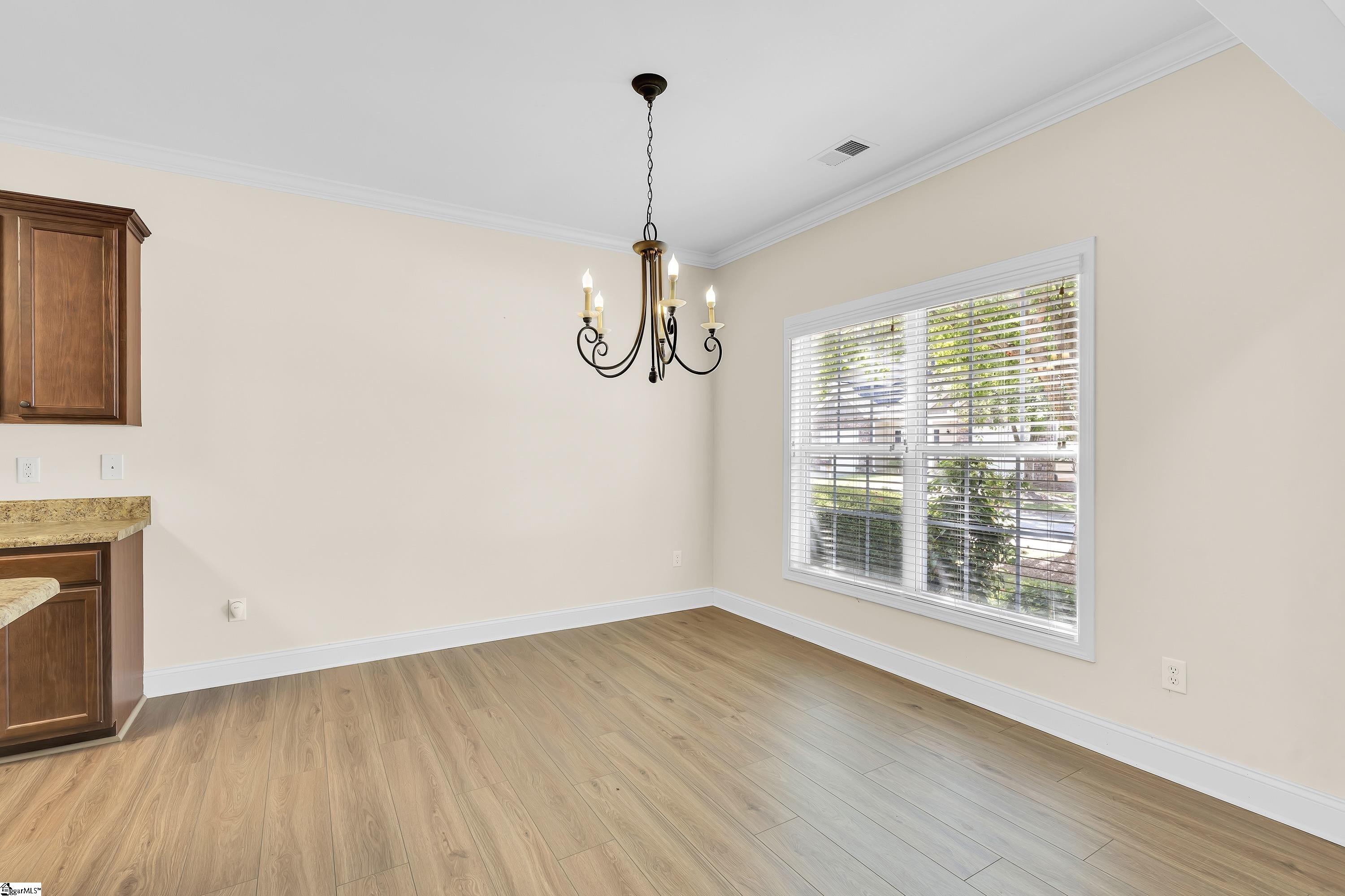 147 Trailside Lane Greenville, SC 29607 - Photo 6 of 32