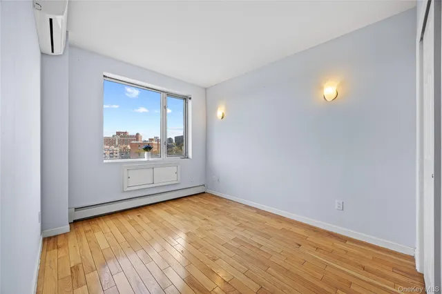 $688,000 | 136-21 Latimer Place, Unit 5H | Flushing