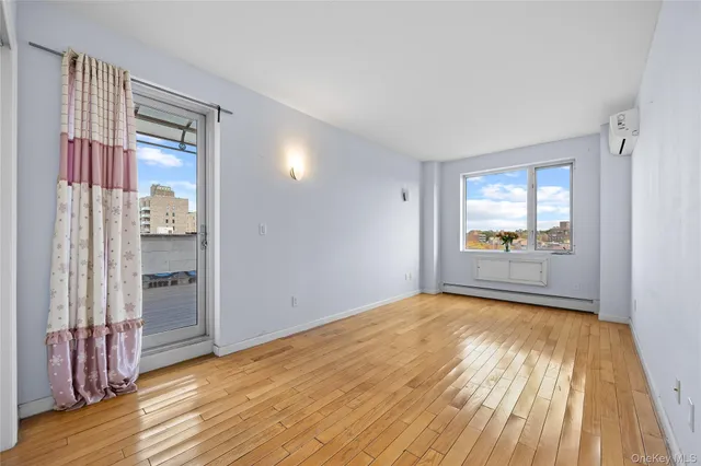 $688,000 | 136-21 Latimer Place, Unit 5H | Flushing