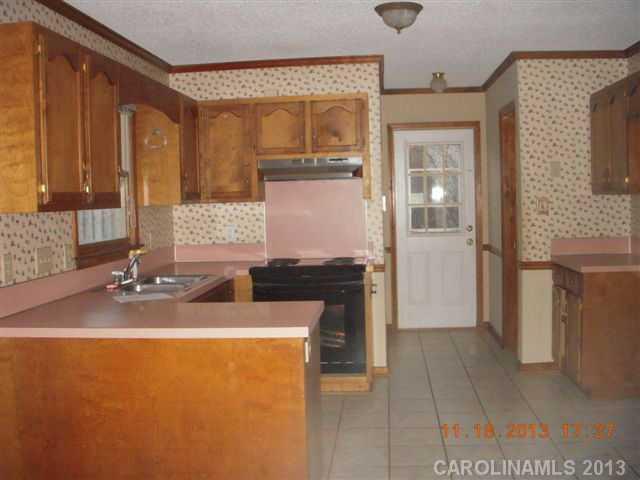 14737 Smith Road Charlotte, NC 28273 - Photo 2 of 10