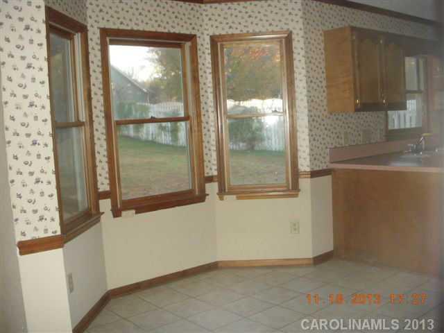 14737 Smith Road Charlotte, NC 28273 - Photo 4 of 10