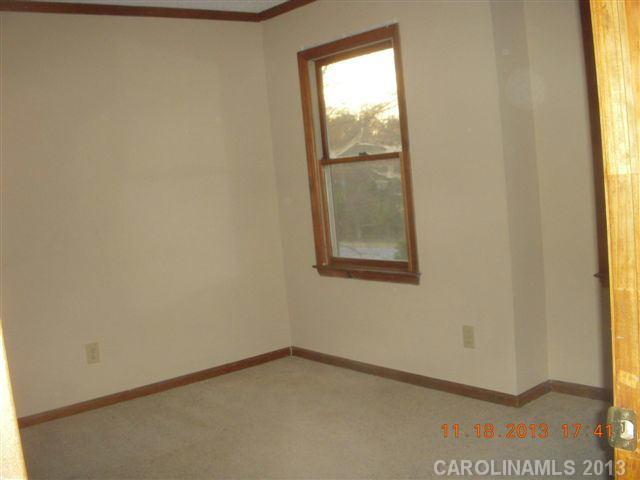 14737 Smith Road Charlotte, NC 28273 - Photo 6 of 10