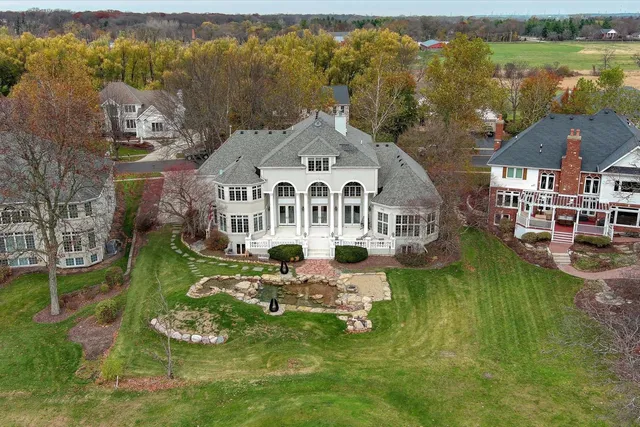 $1,279,000 | 4206 Royal Fox Drive, St. Charles, IL 60174