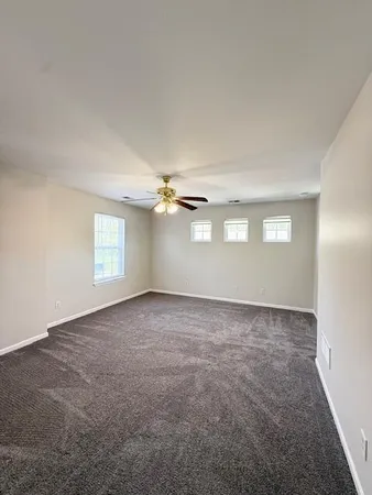 $2,325 | 1239 Fox Hollow Drive, Chesterton, IN 46304