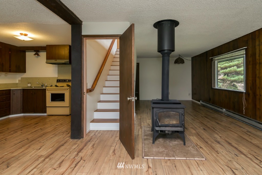 1321 Old Samish Road Bellingham, WA 98229 - Photo 12 of 24 Gallery Image 12
