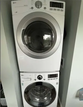 $1,700 | 118 Wentworth Avenue, Unit 3, Cranston, RI 02905