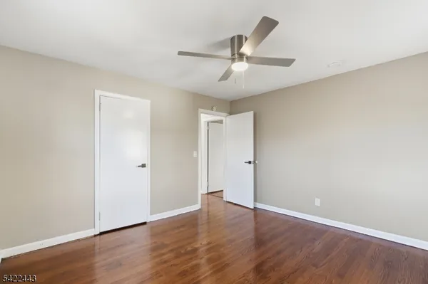 $2,500 | 293 North Center Street, Orange, NJ 07050