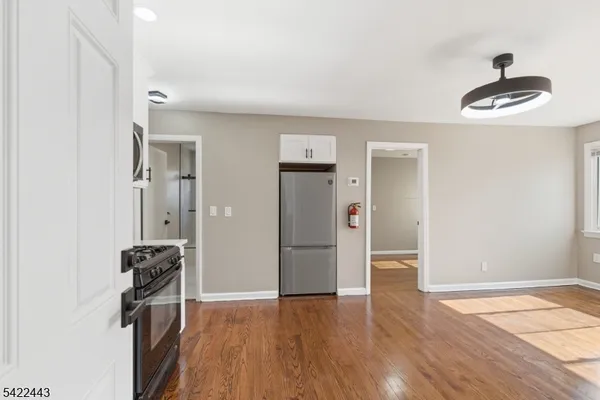 $2,500 | 293 North Center Street, Orange, NJ 07050